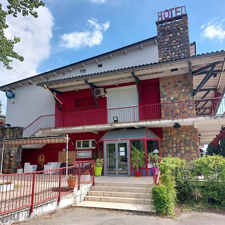 Logis Hotels - Hotel Et Restaurant Le Relais Des Garrigues Grisolles  Esterno foto