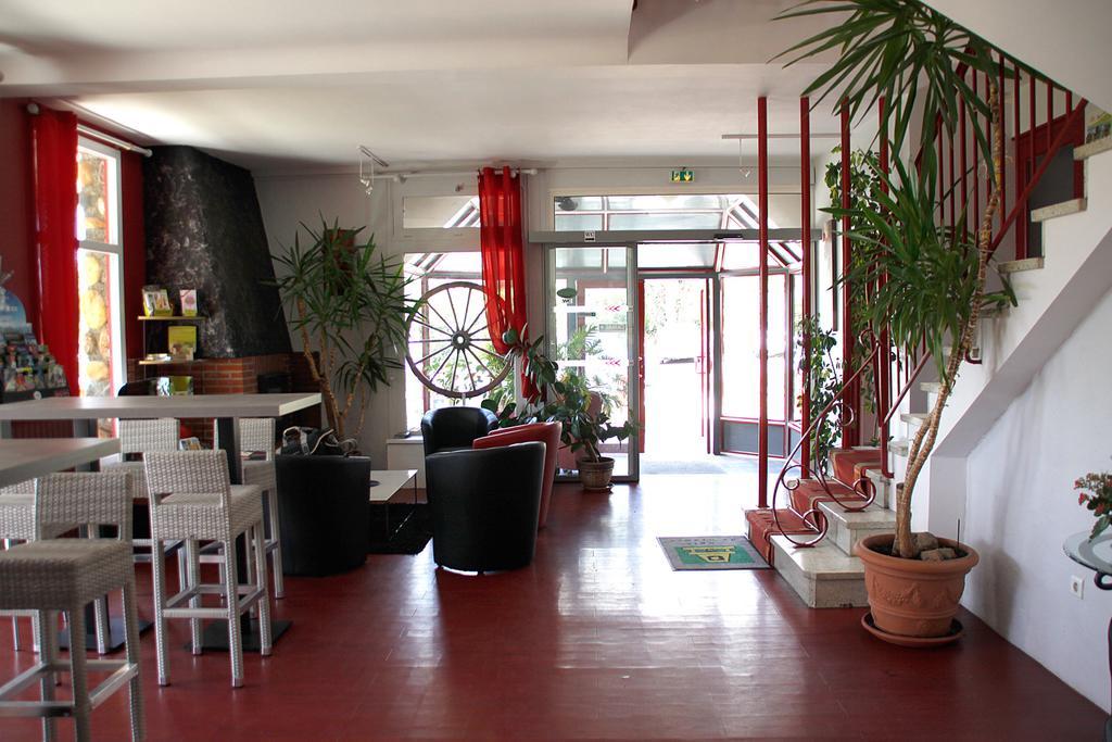 Logis Hotels - Hotel Et Restaurant Le Relais Des Garrigues Grisolles  Camera foto