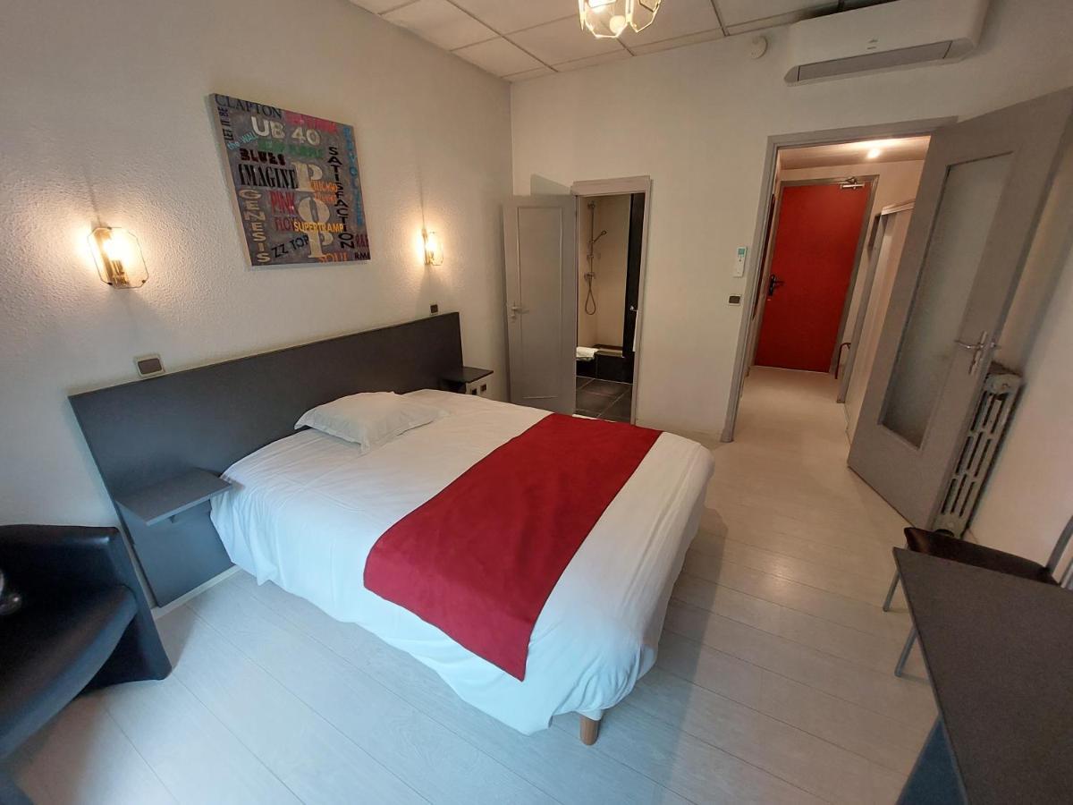 Logis Hotels - Hotel Et Restaurant Le Relais Des Garrigues Grisolles  Esterno foto