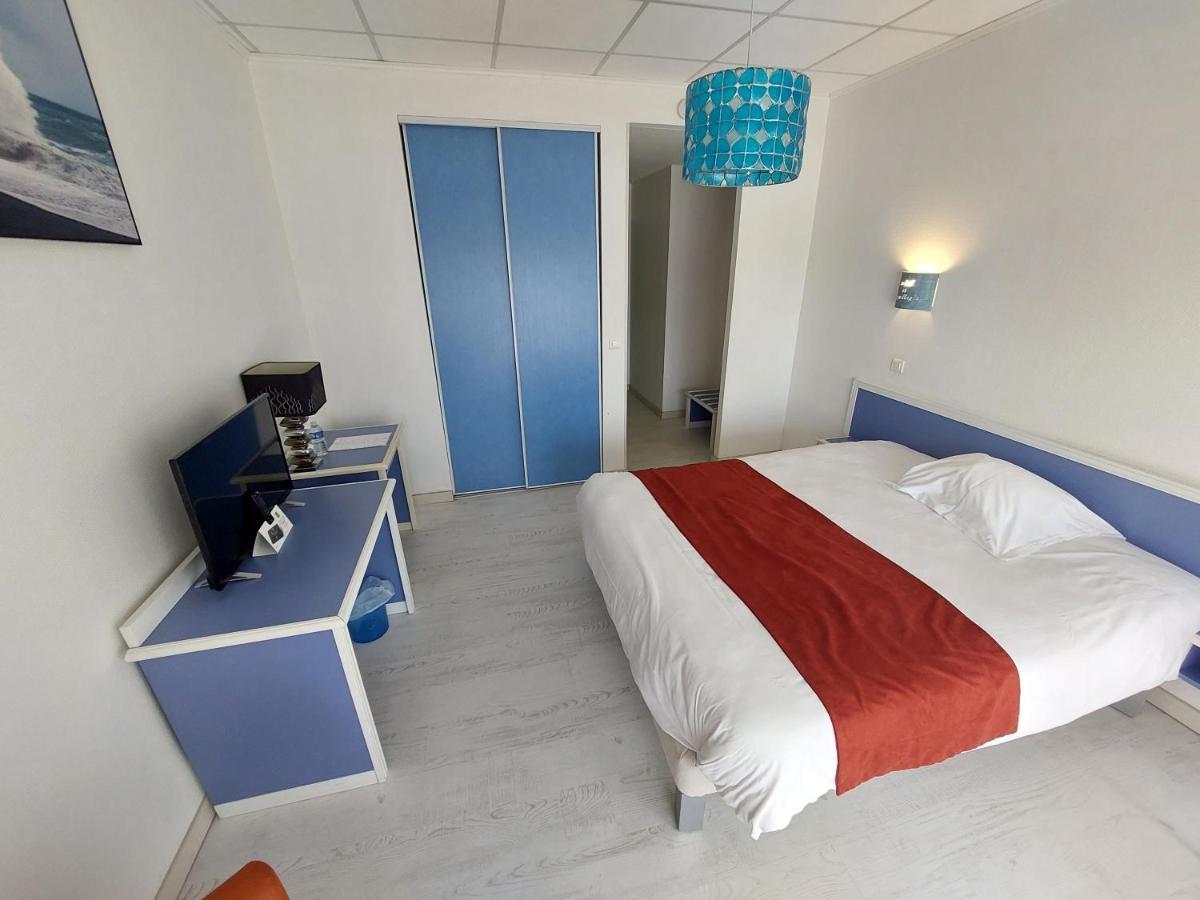 Logis Hotels - Hotel Et Restaurant Le Relais Des Garrigues Grisolles  Esterno foto