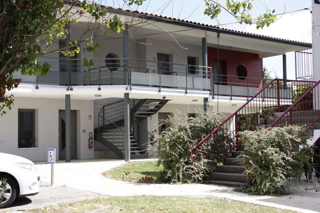 Logis Hotels - Hotel Et Restaurant Le Relais Des Garrigues Grisolles  Esterno foto